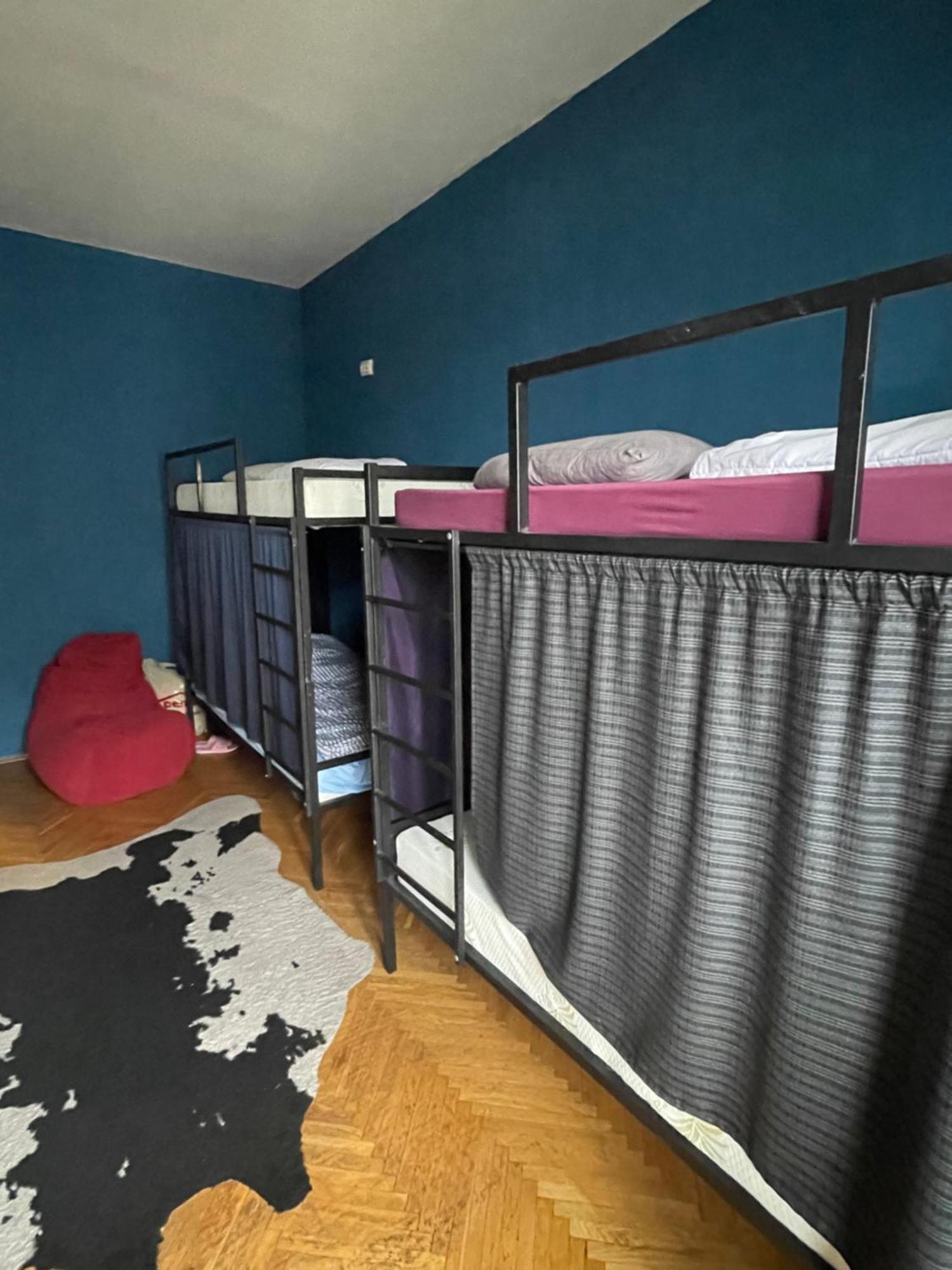 Newborn Center Hostel All Day Free Coffee Pristina Exteriör bild